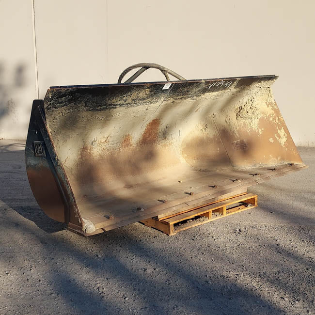 CUCHARÓN DE 122" CON DESCARGA LATERAL 60-2146