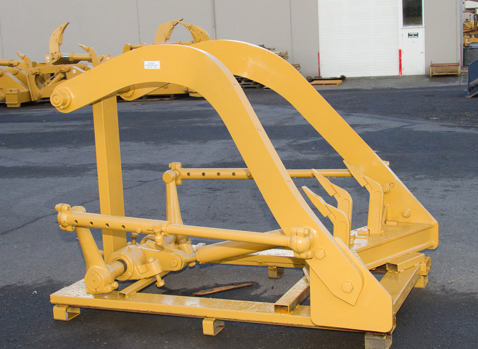 Nuevo escarificador CAT Take Off GRP 21-0334