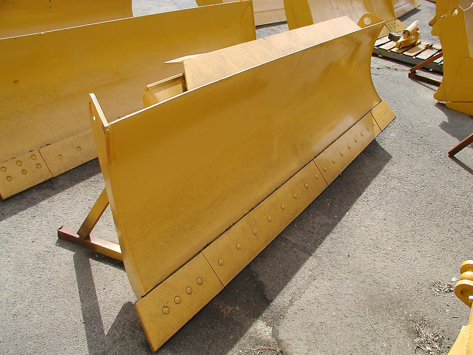 CUCHILLA Caterpillar sin usar - 4 PAT VERTEDERA 34-0014