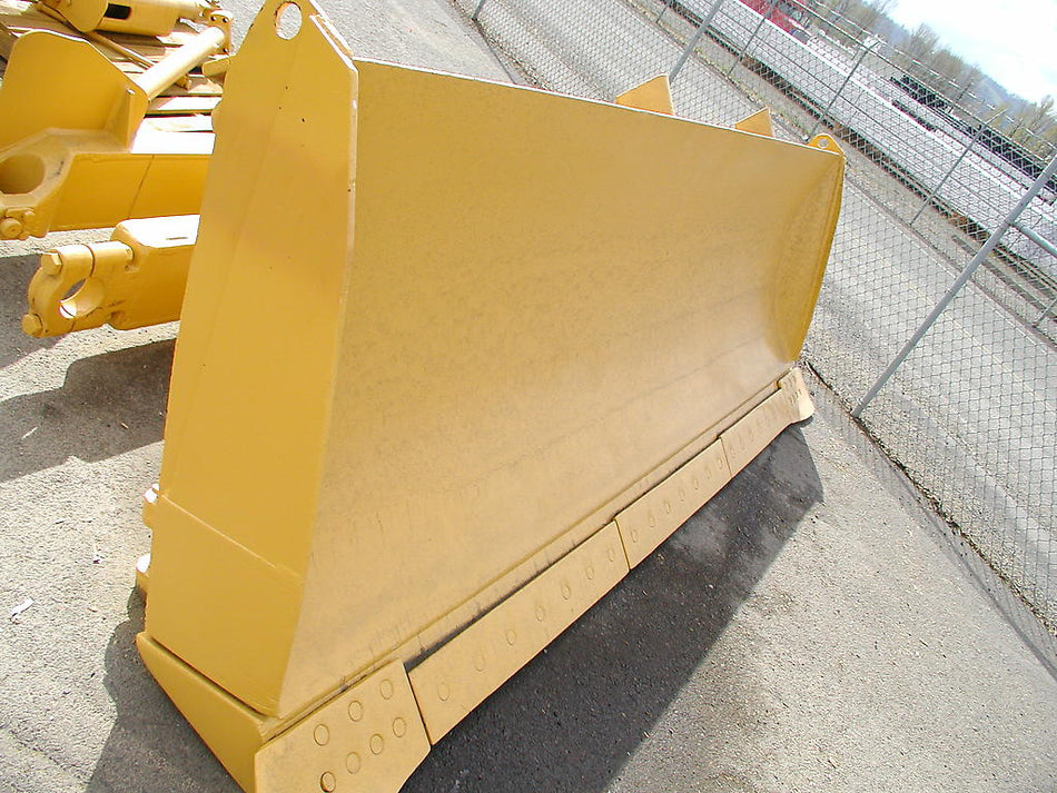 Bulldozer Blade 7S LGP 37-0014 usado