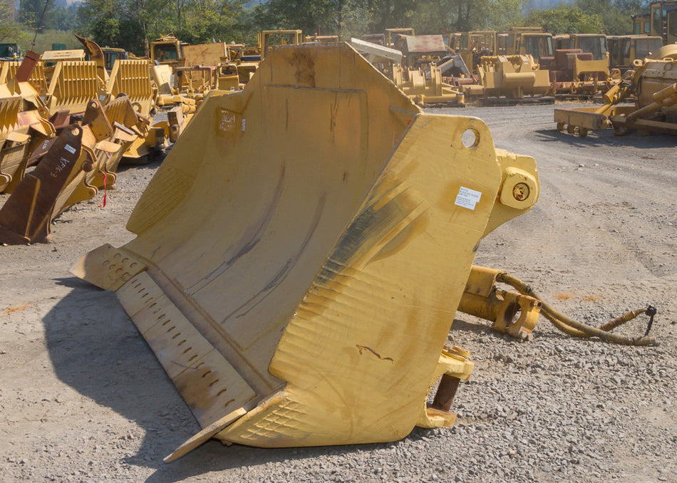 CUCHILLA usada en buen estado - 8 SU VERTEDERA 38-0179