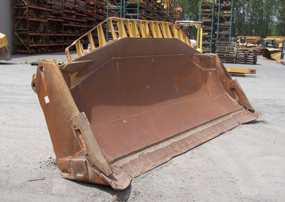 CUCHILLA usada en buen estado - 8 SU VERTEDERA 38-0186