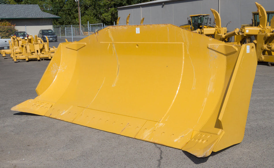 CUCHILLA Caterpillar sin usar - 8 SU DOZER 38-0194