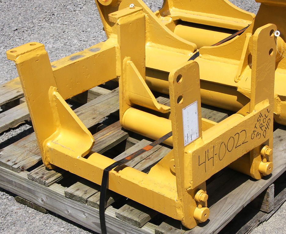 GUÍA CABALLOS CAT 54 3 RODILLOS 44-0022 Usado en Buen Estado