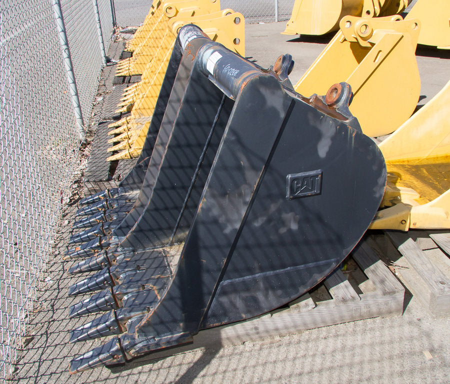Cucharón Caterpillar sin usar GRP 60-0268