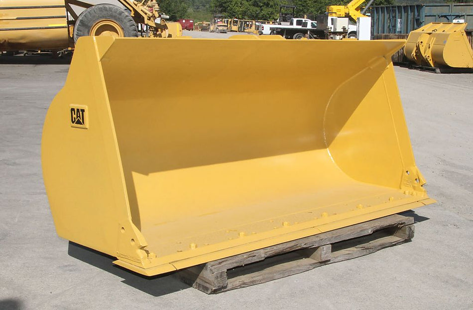 CUCHARÓN Caterpillar sin usar GRP 60-0269