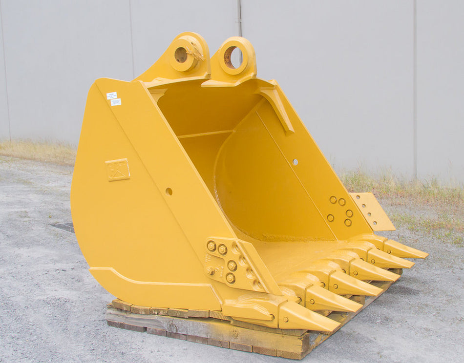 Cucharón Caterpillar sin usar, 68" F FAMILY 60-0321