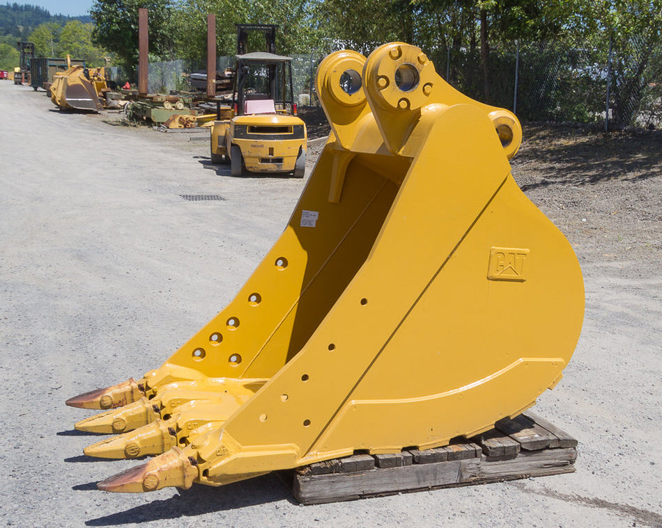 CUCHARÓN Caterpillar sin usar DB LINK de 42" 60-0403