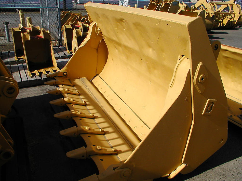 CUCHARÓN M.P. DE ACOPLAMIENTO RÁPIDO 60-1551 usado