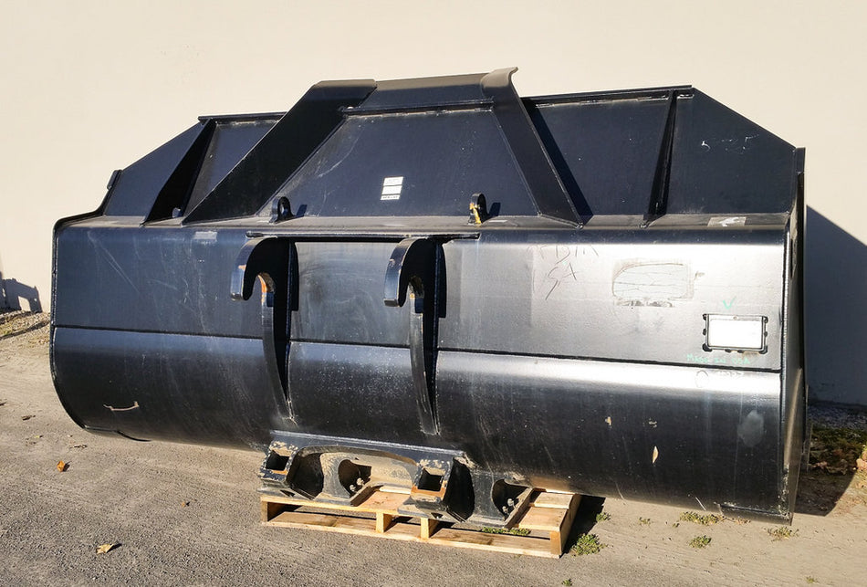 Cucharón Caterpillar sin usar - GP 60-1703