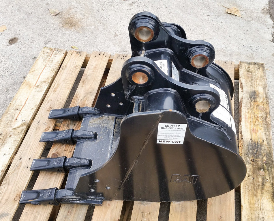 CUCHARÓN - AZADA Caterpillar sin usar 60-1717