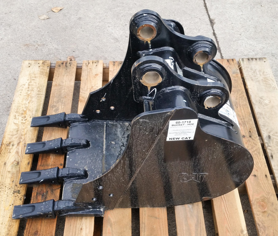 CUCHARÓN - AZADA Caterpillar sin usar 60-1718