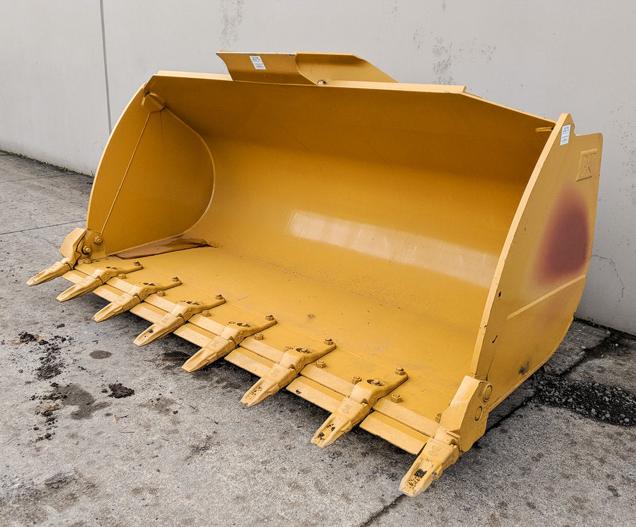 Cucharón Caterpillar sin usar - GP 60-1739