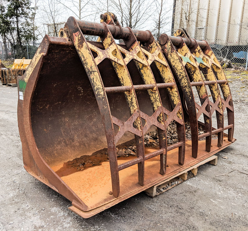 CUCHARÓN usado - PINZA DE 112" 60-1908