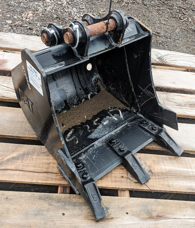 Excelente CUCHARÓN - 18" GP 60-1921