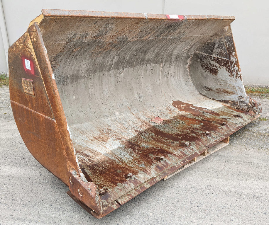 CUCHARÓN usado - 122" GP 60-1985