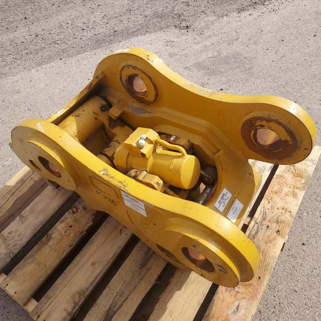 ACOPLADOR GRP RÁPIDO CB-LINK 61-0450 Usado en Buen Estado